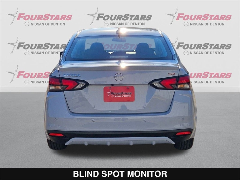 2025 Nissan Versa 1.6 SR