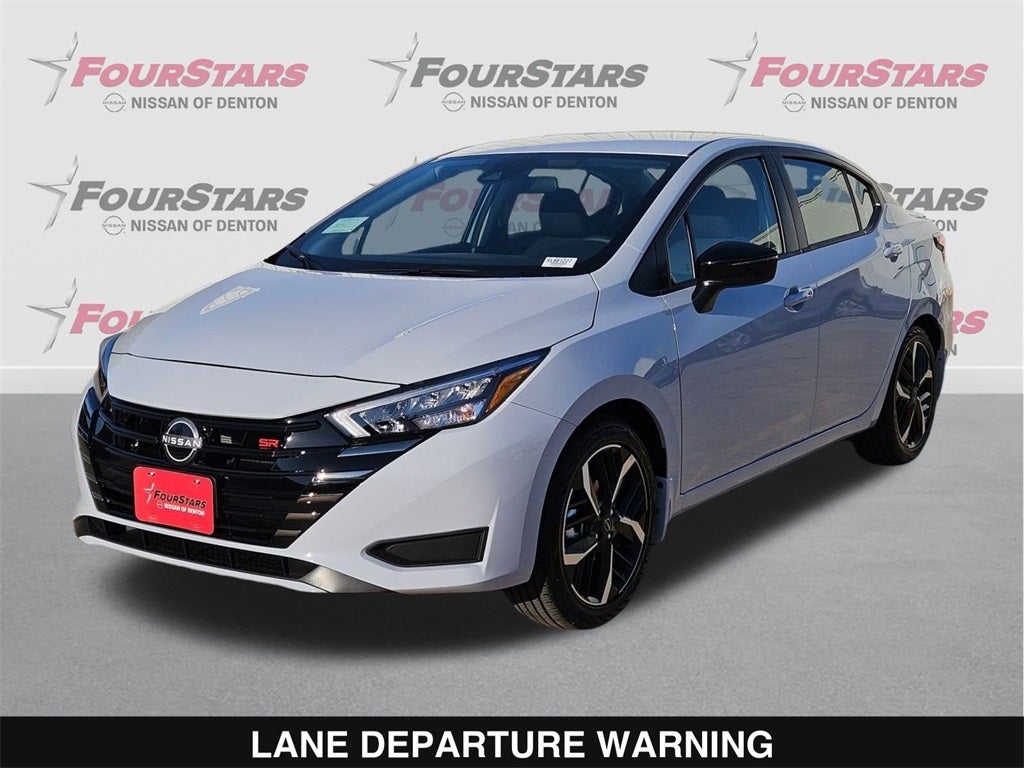 2025 Nissan Versa 1.6 SR