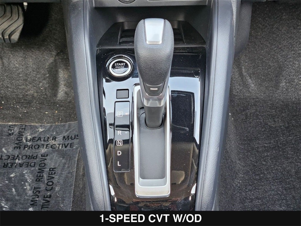 2025 Nissan Versa 1.6 SR