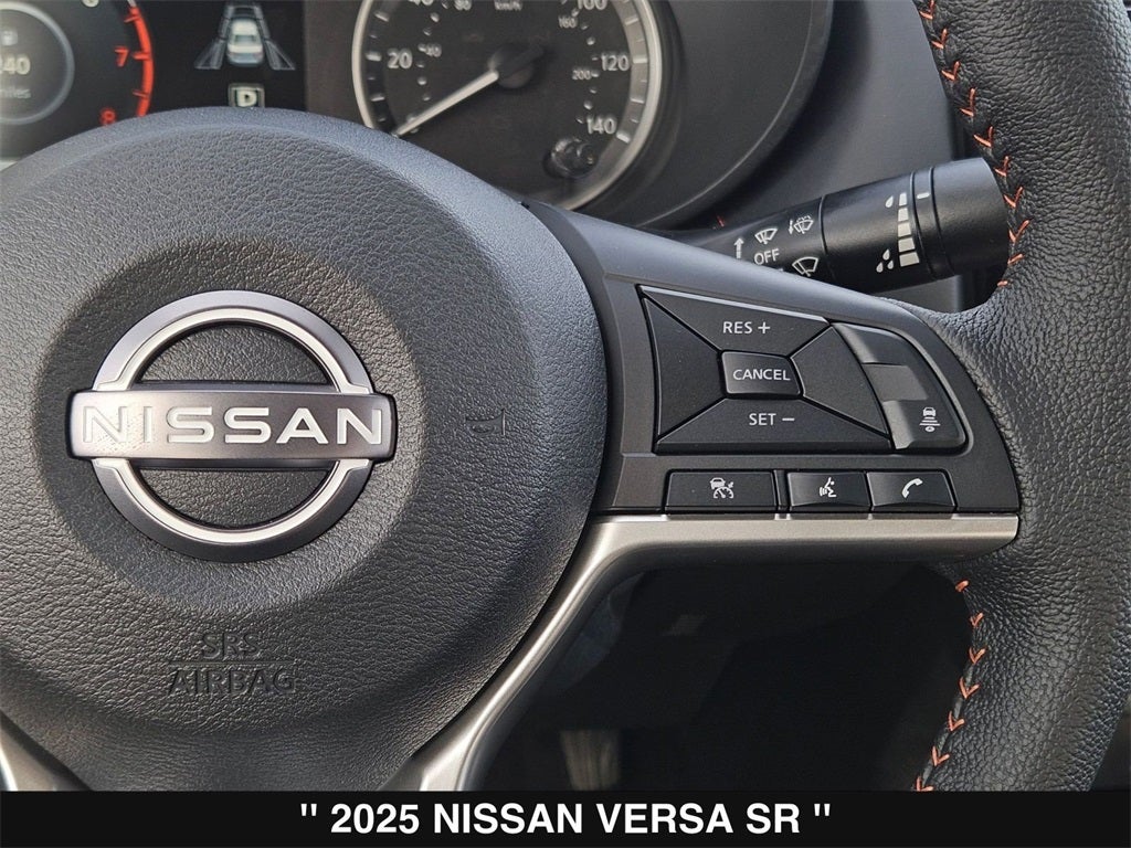 2025 Nissan Versa 1.6 SR
