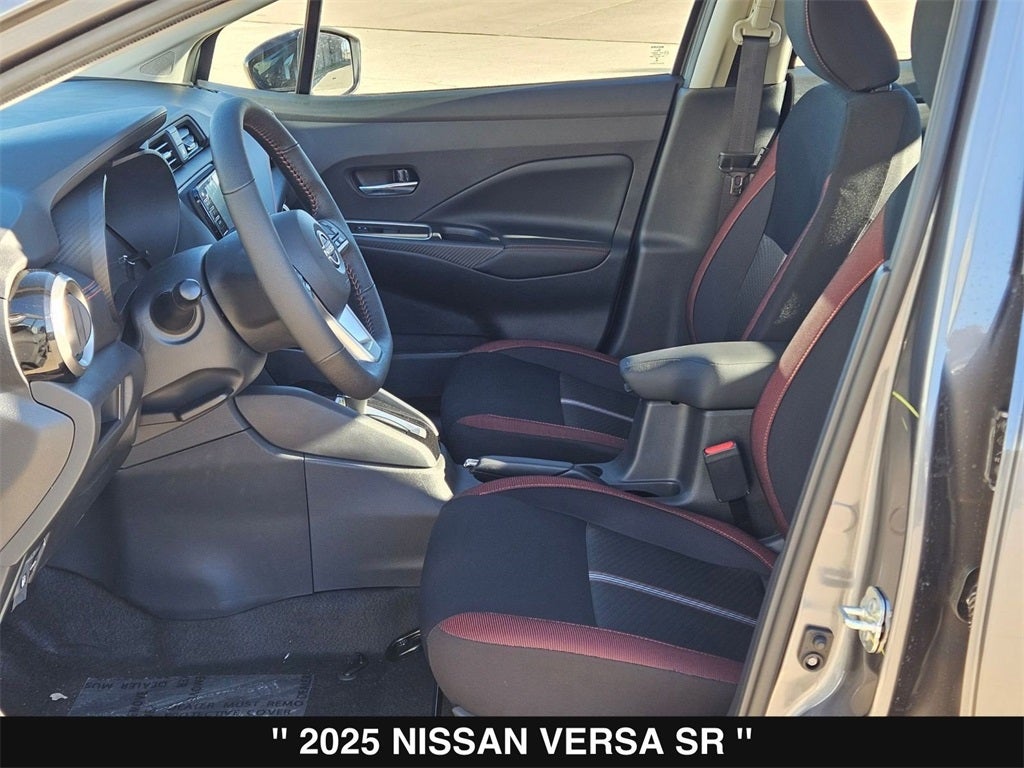 2025 Nissan Versa 1.6 SR