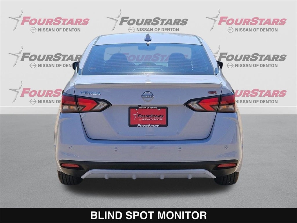 2025 Nissan Versa 1.6 SR