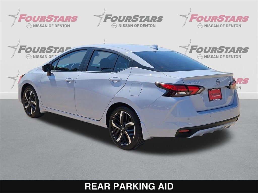 2025 Nissan Versa 1.6 SR