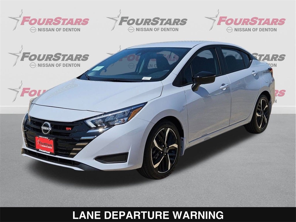 2025 Nissan Versa 1.6 SR