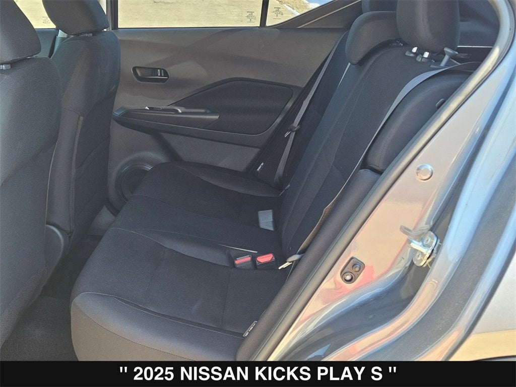2025 Nissan Kicks Play S