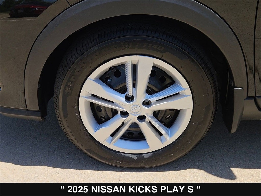 2025 Nissan Kicks Play S