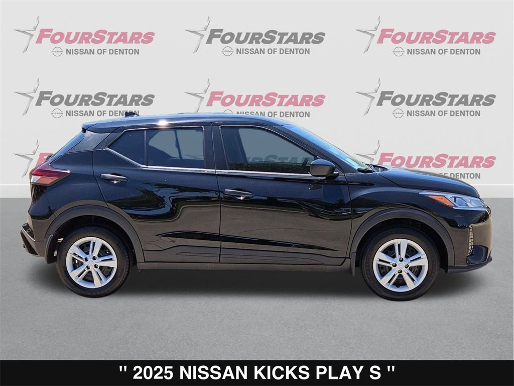 2025 Nissan Kicks Play S