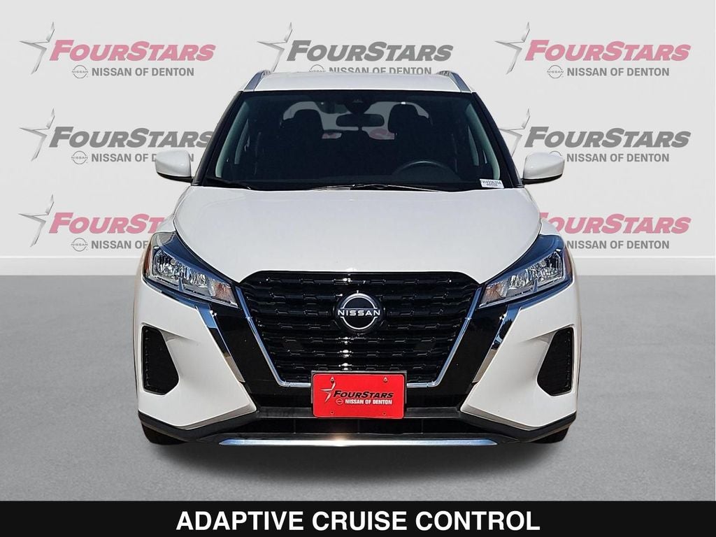2022 Nissan Kicks SV