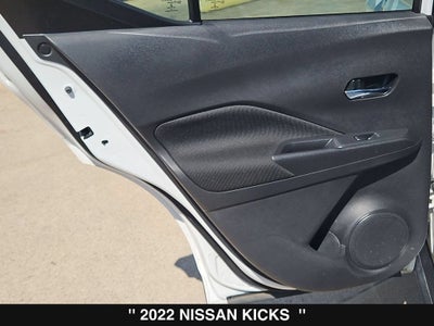 2022 Nissan Kicks SV
