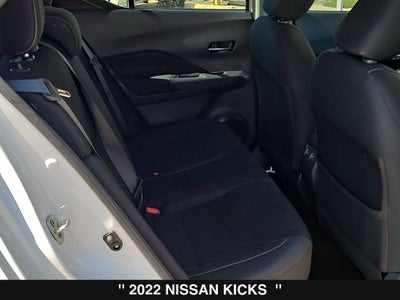 2022 Nissan Kicks SV