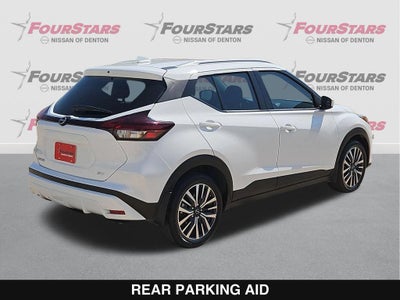 2022 Nissan Kicks SV