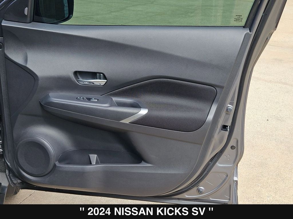 2024 Nissan Kicks SV
