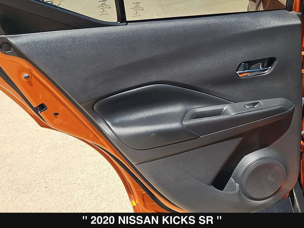 2020 Nissan Kicks SR