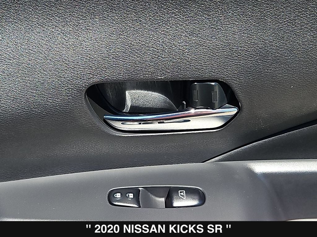 2020 Nissan Kicks SR