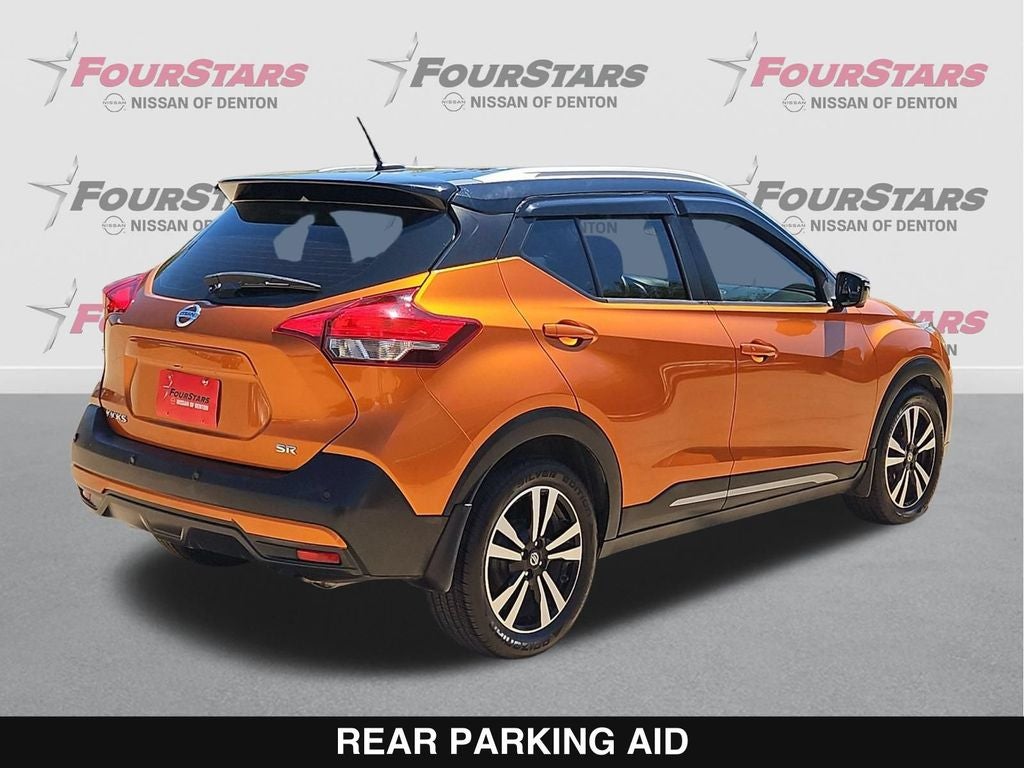 2020 Nissan Kicks SR