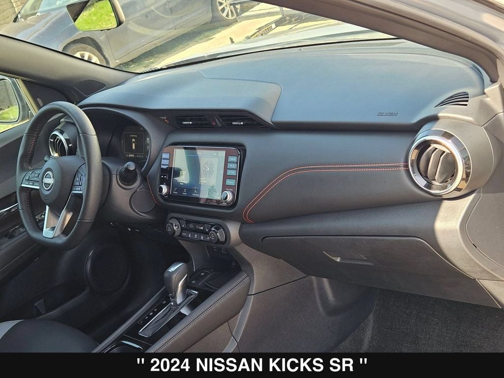 2024 Nissan Kicks SR