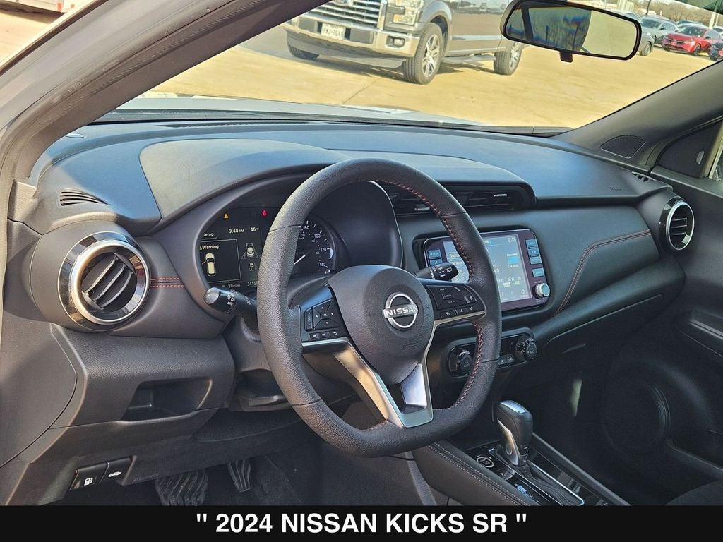 2024 Nissan Kicks SR
