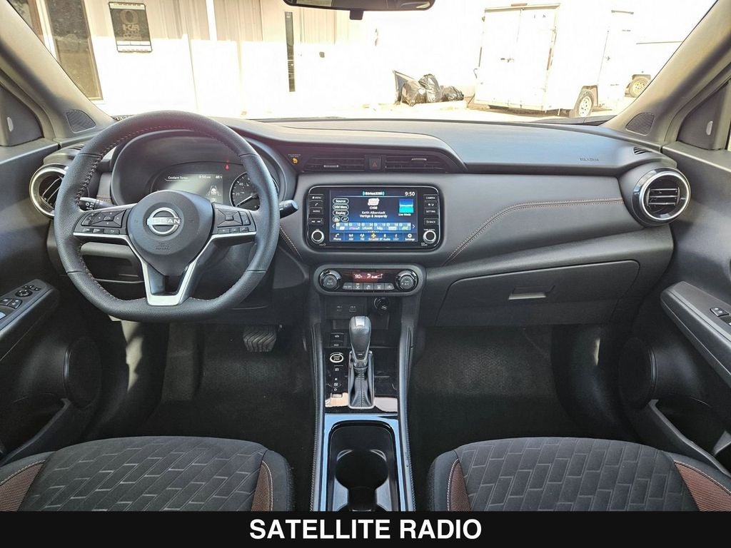 2024 Nissan Kicks SR