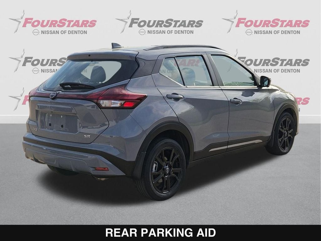 2023 Nissan Kicks SR