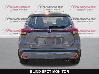 2023 Nissan Kicks SR