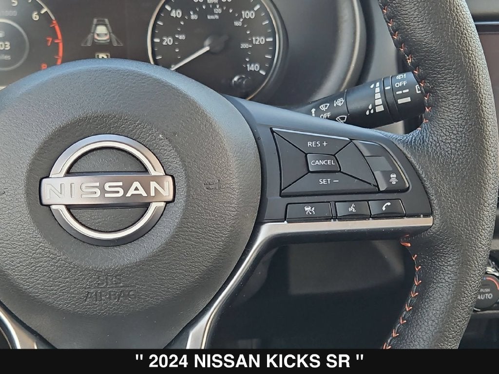 2024 Nissan Kicks SR