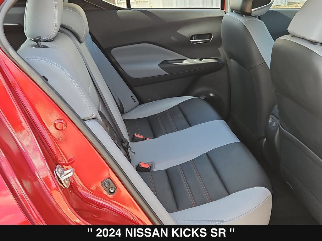 2024 Nissan Kicks SR