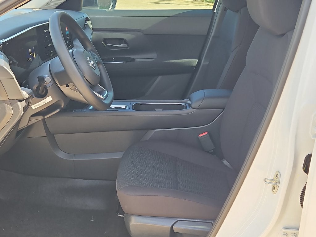 2027 Nissan Kicks S
