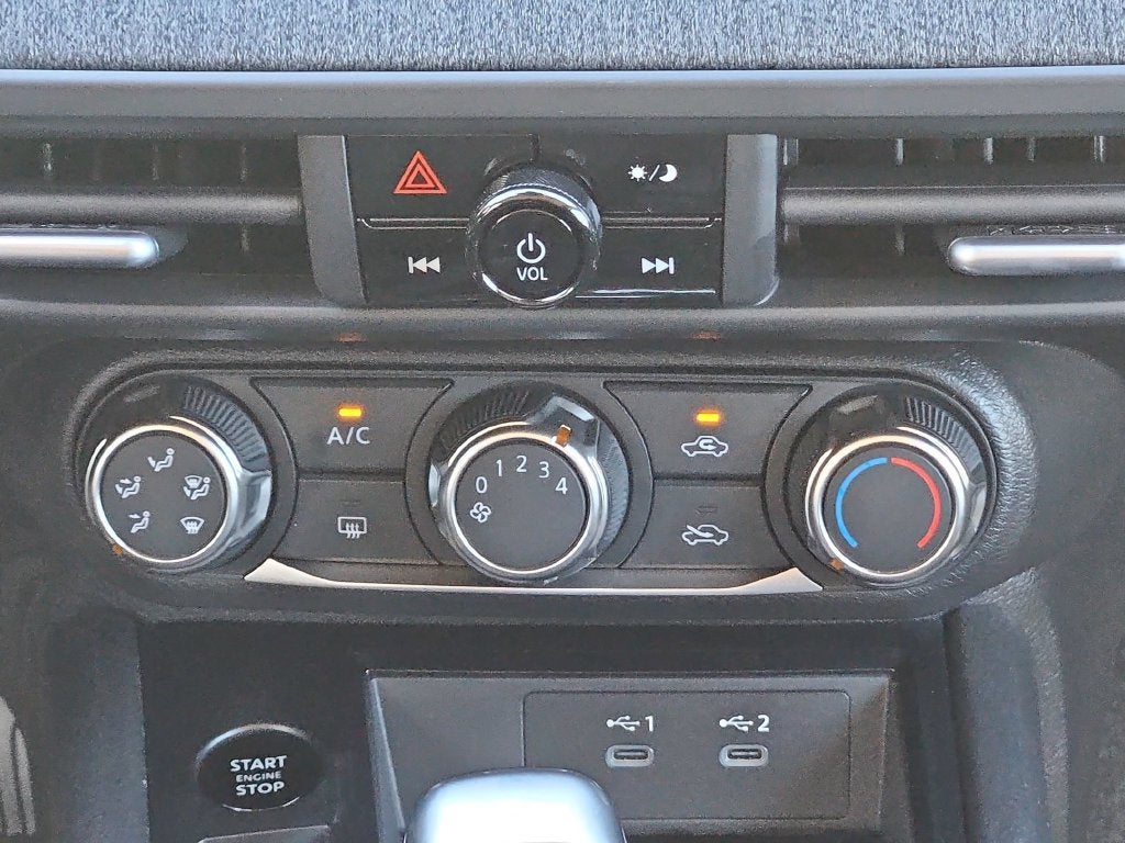 2027 Nissan Kicks S