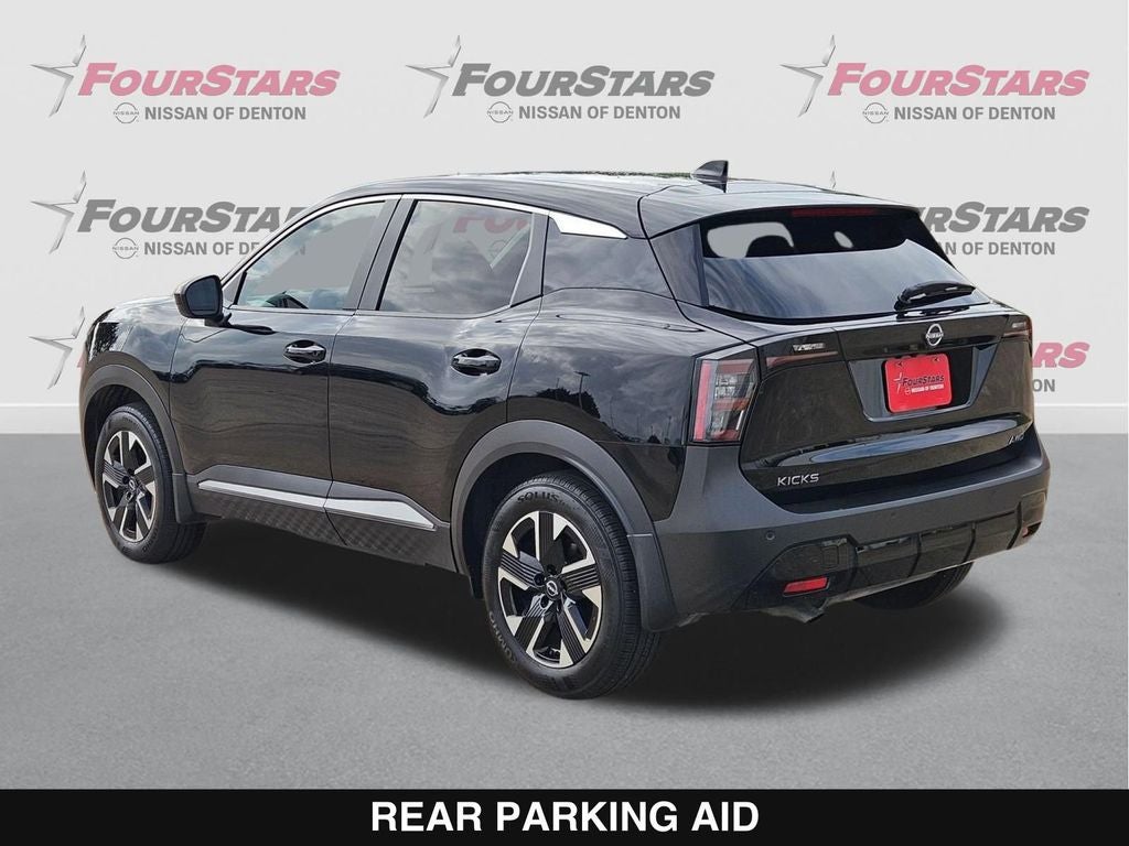 2025 Nissan Kicks SV