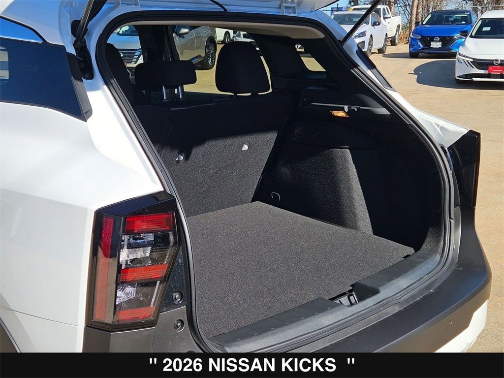 2026 Nissan Kicks SV
