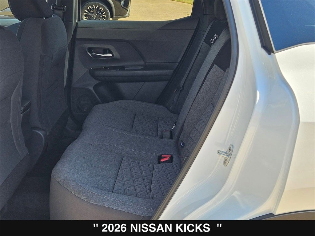 2026 Nissan Kicks SV
