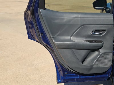 2027 Nissan Kicks SV