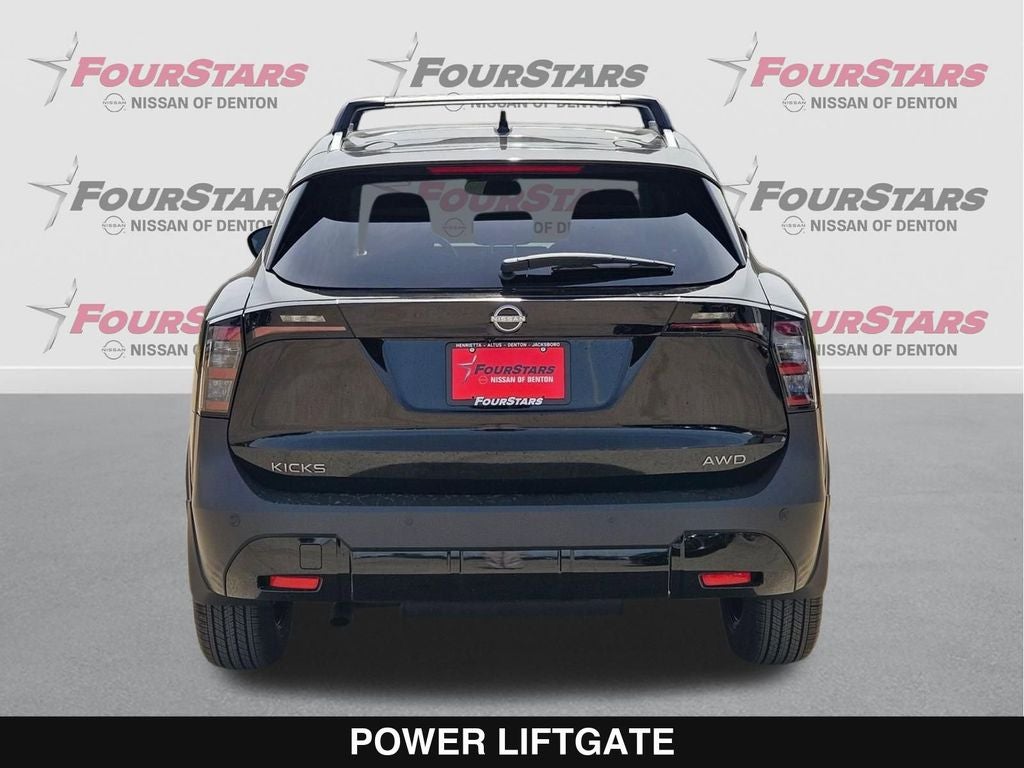 2026 Nissan Kicks SV