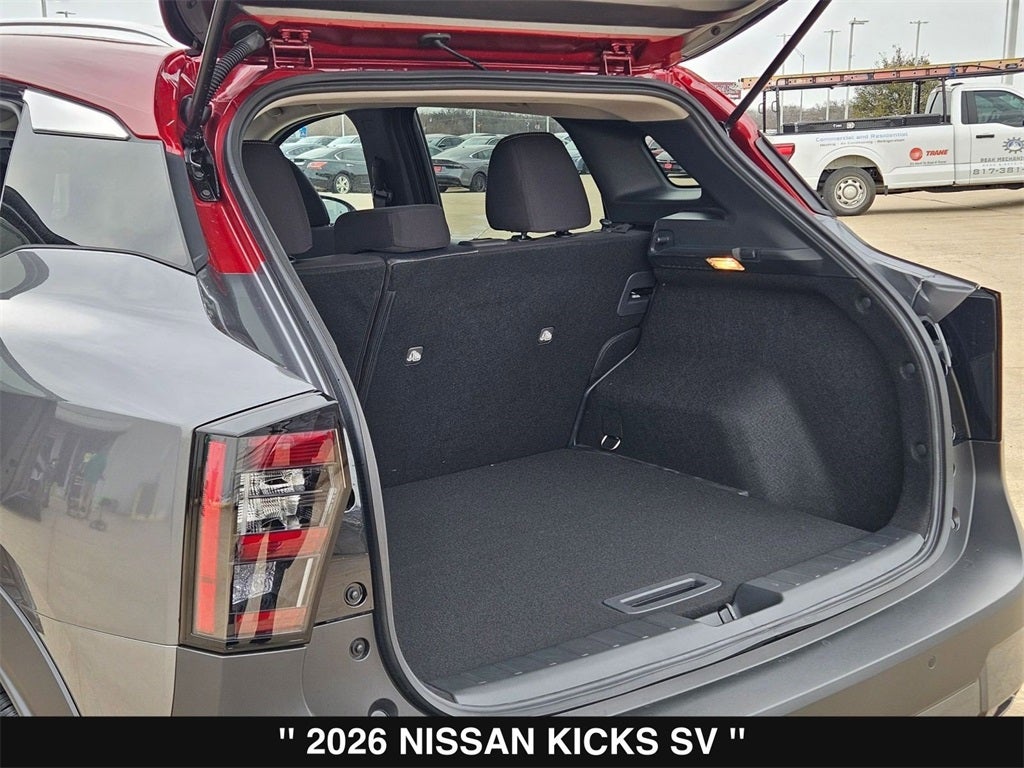 2026 Nissan Kicks SV