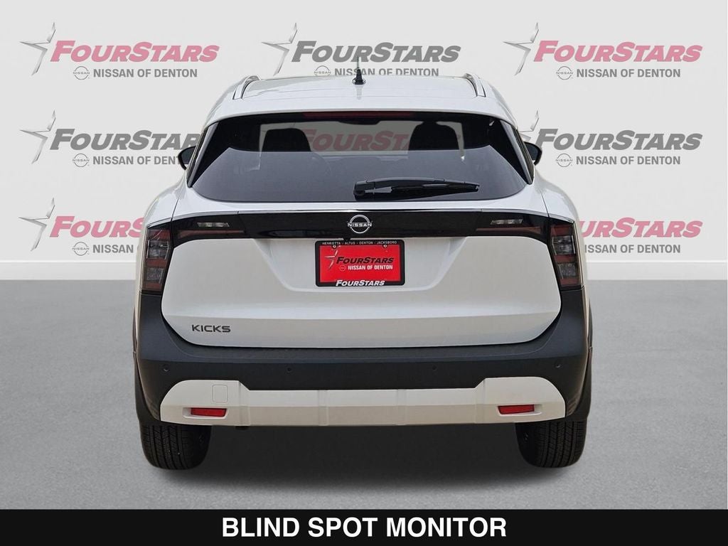 2026 Nissan Kicks SV