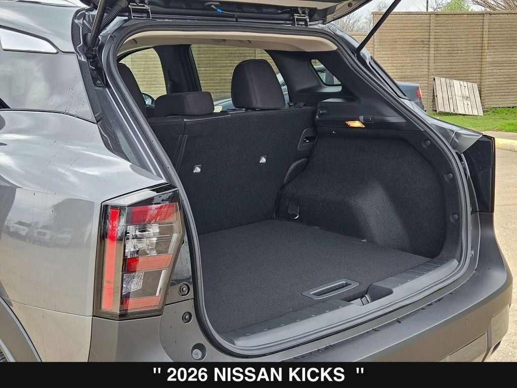 2026 Nissan Kicks SV
