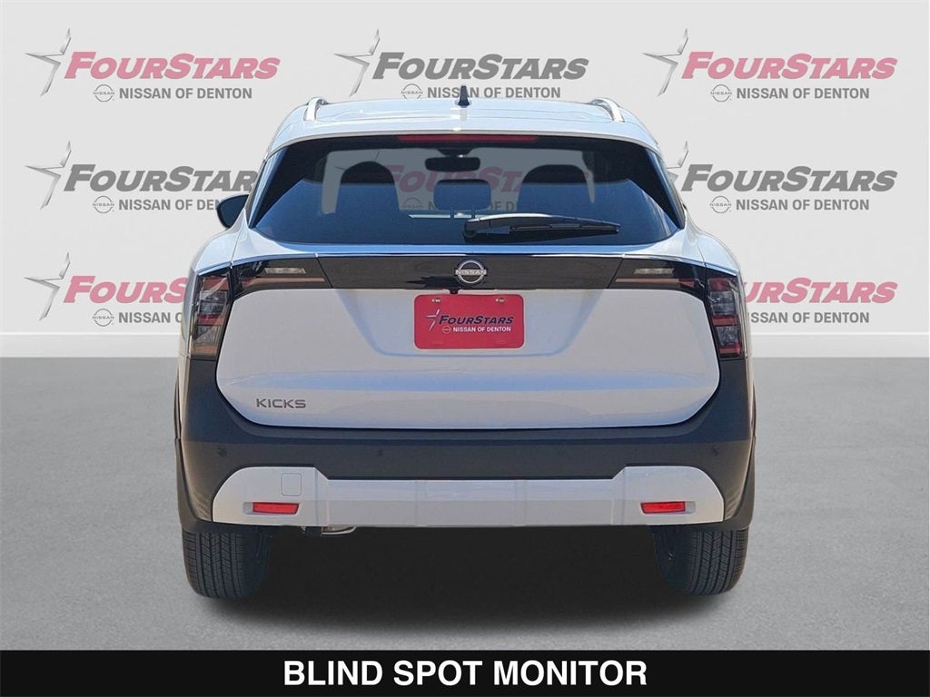 2026 Nissan Kicks SV