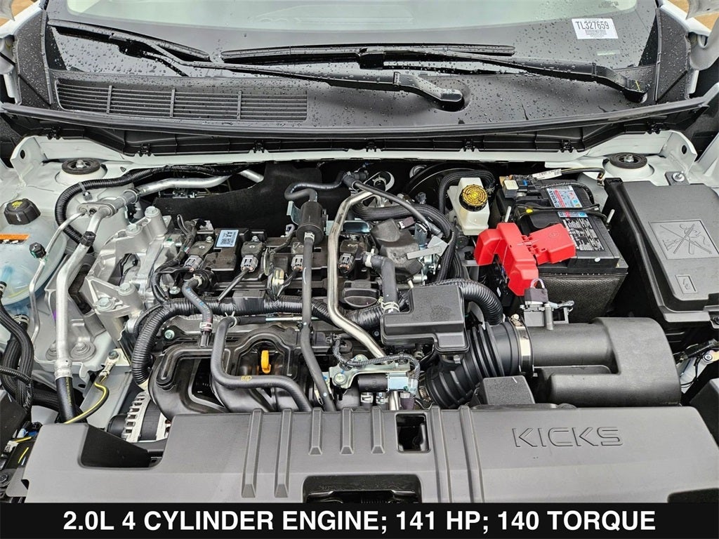 2026 Nissan Kicks SR