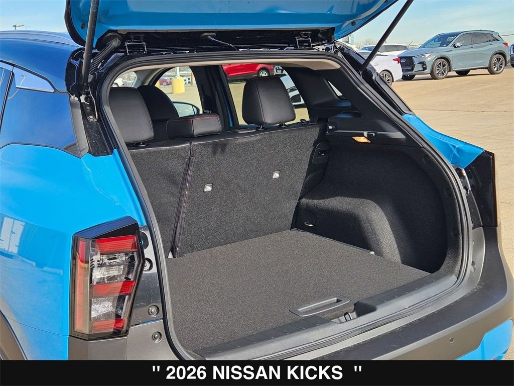 2026 Nissan Kicks SR
