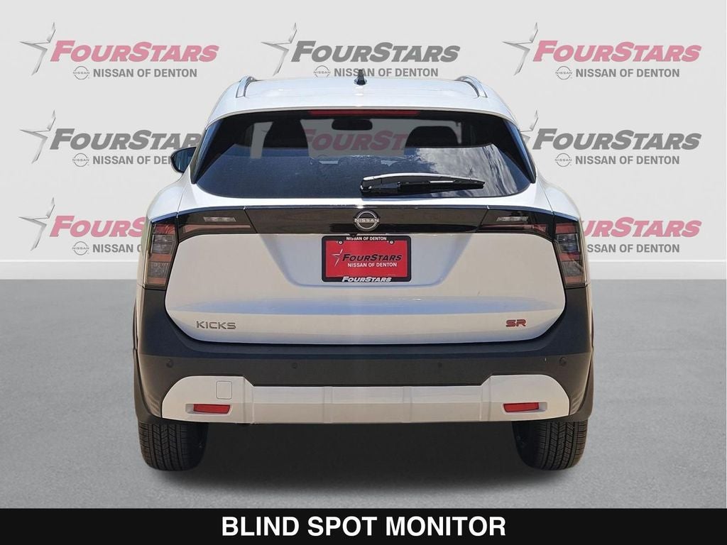 2026 Nissan Kicks SR