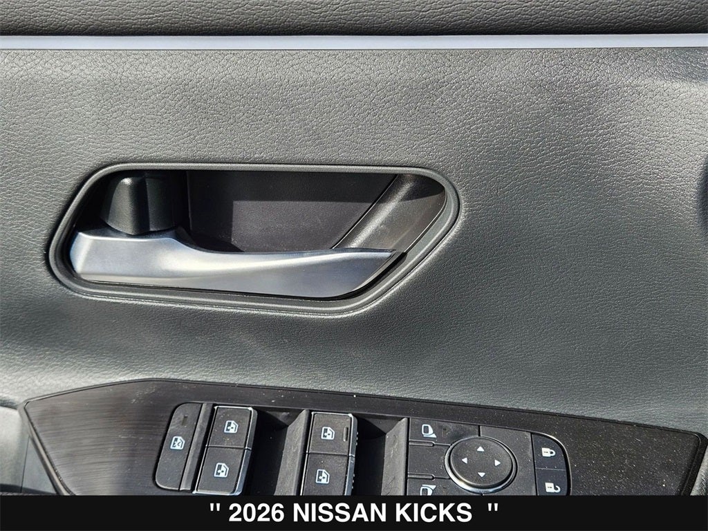 2026 Nissan Kicks SR