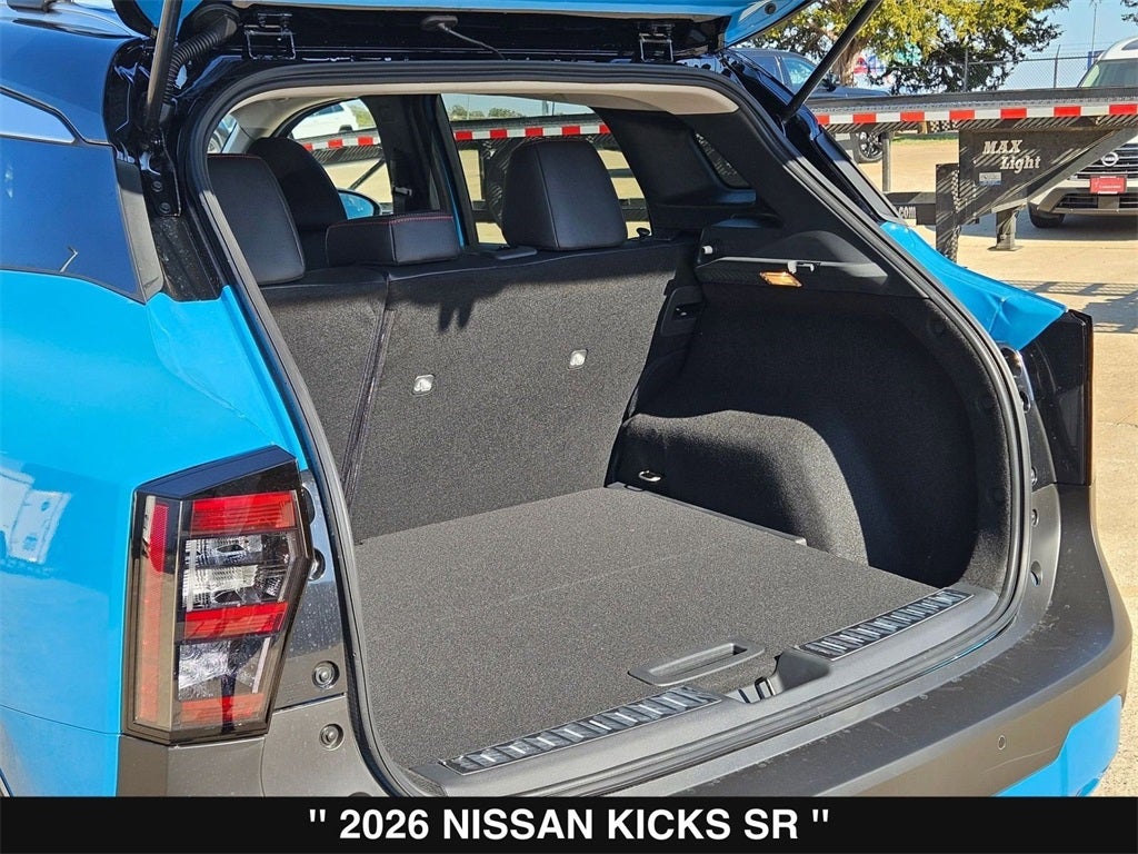 2026 Nissan Kicks SR