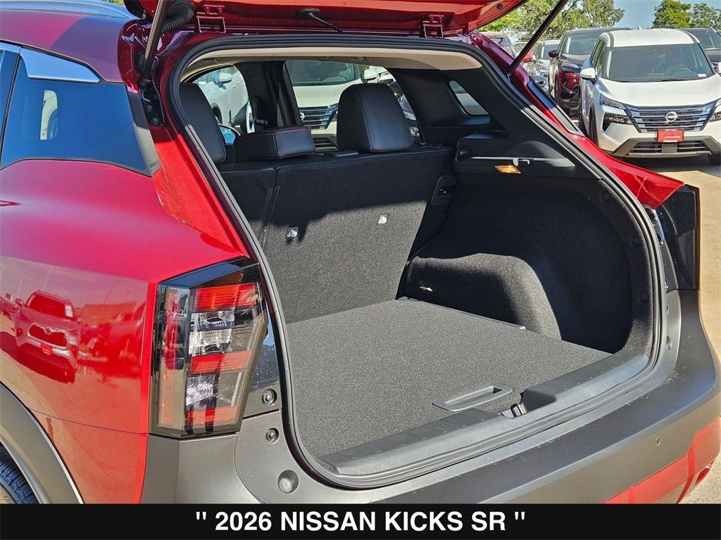 2026 Nissan Kicks SR