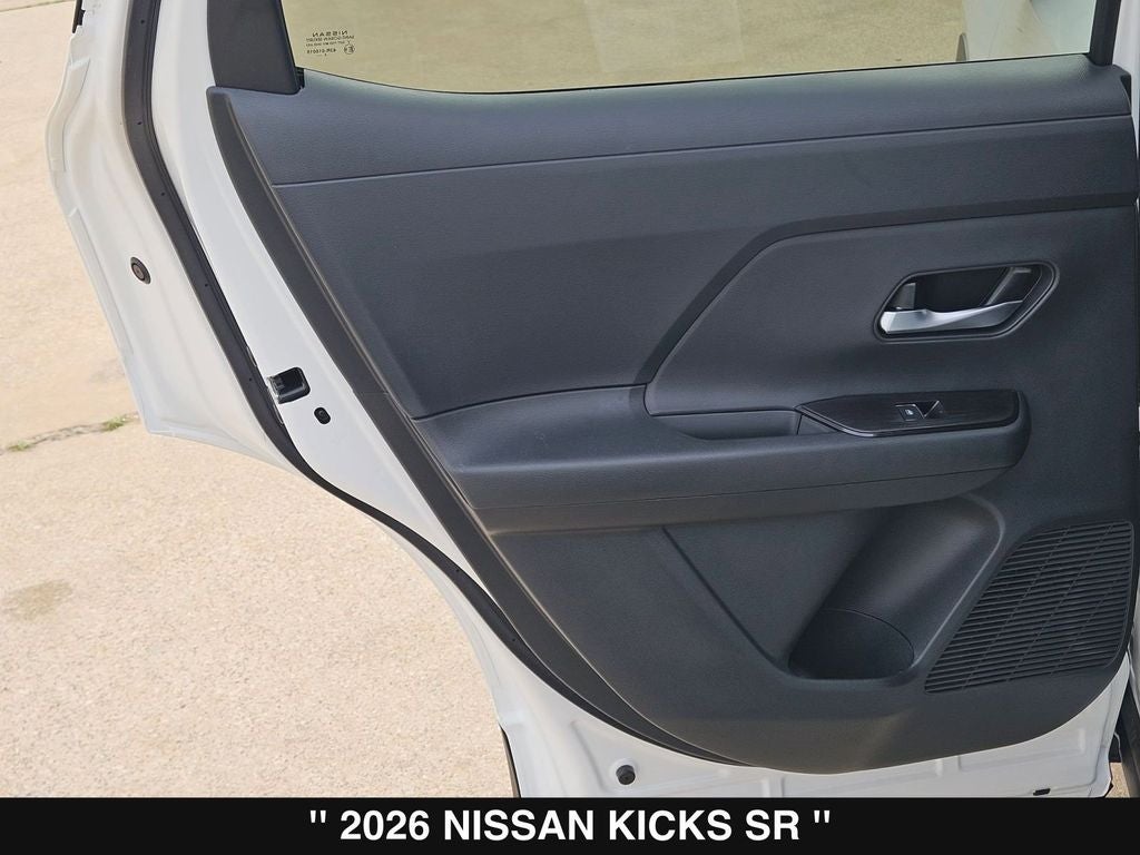 2026 Nissan Kicks SR