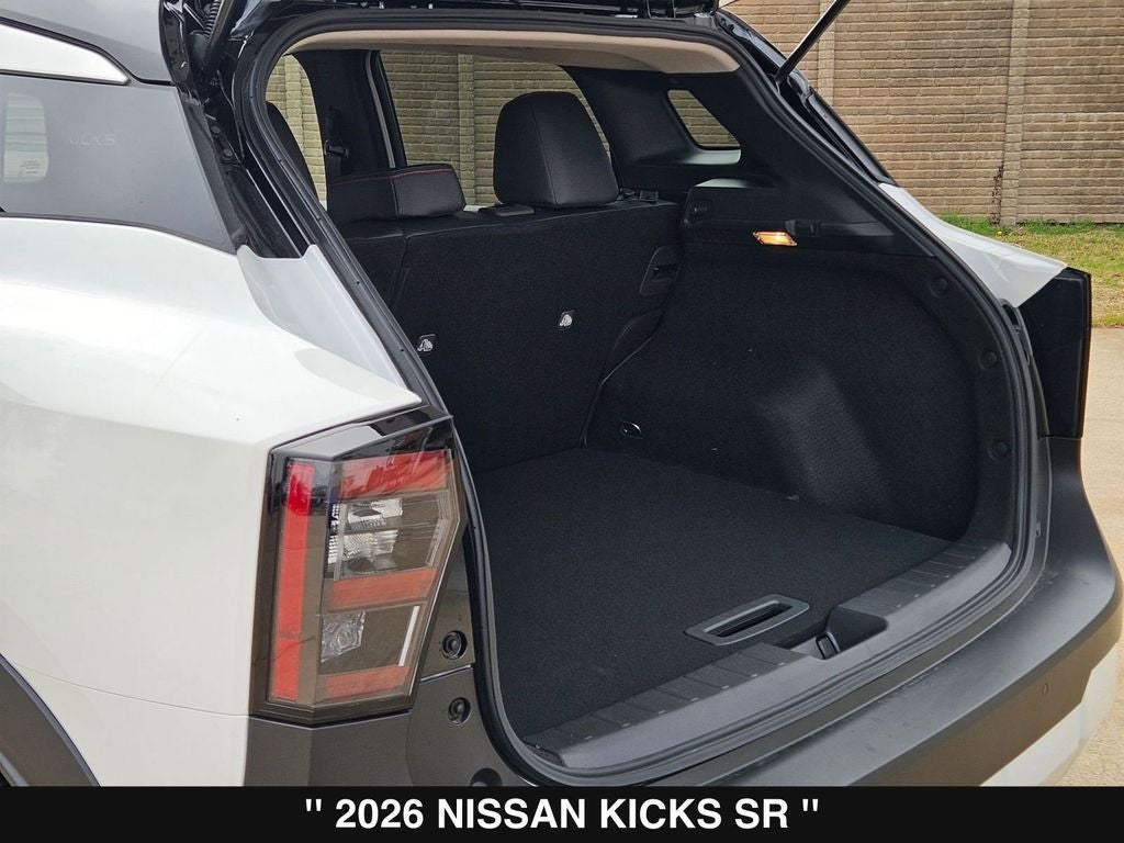 2026 Nissan Kicks SR