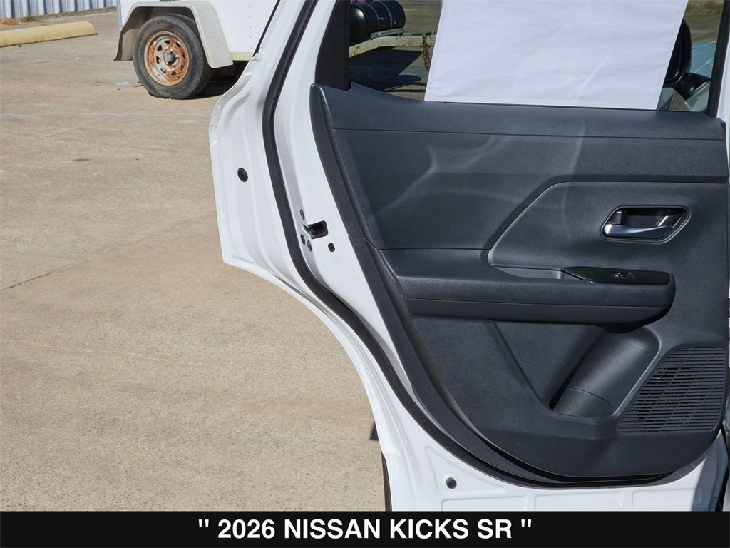 2026 Nissan Kicks SR