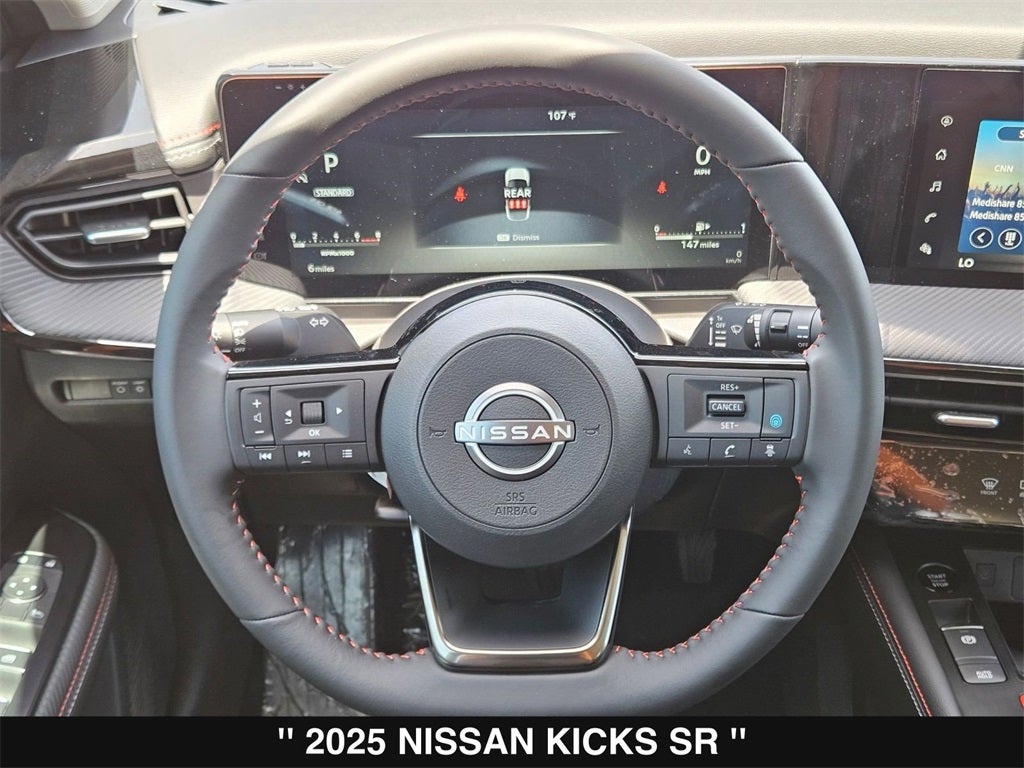 2025 Nissan Kicks SR