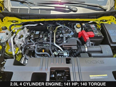 2025 Nissan Kicks SR