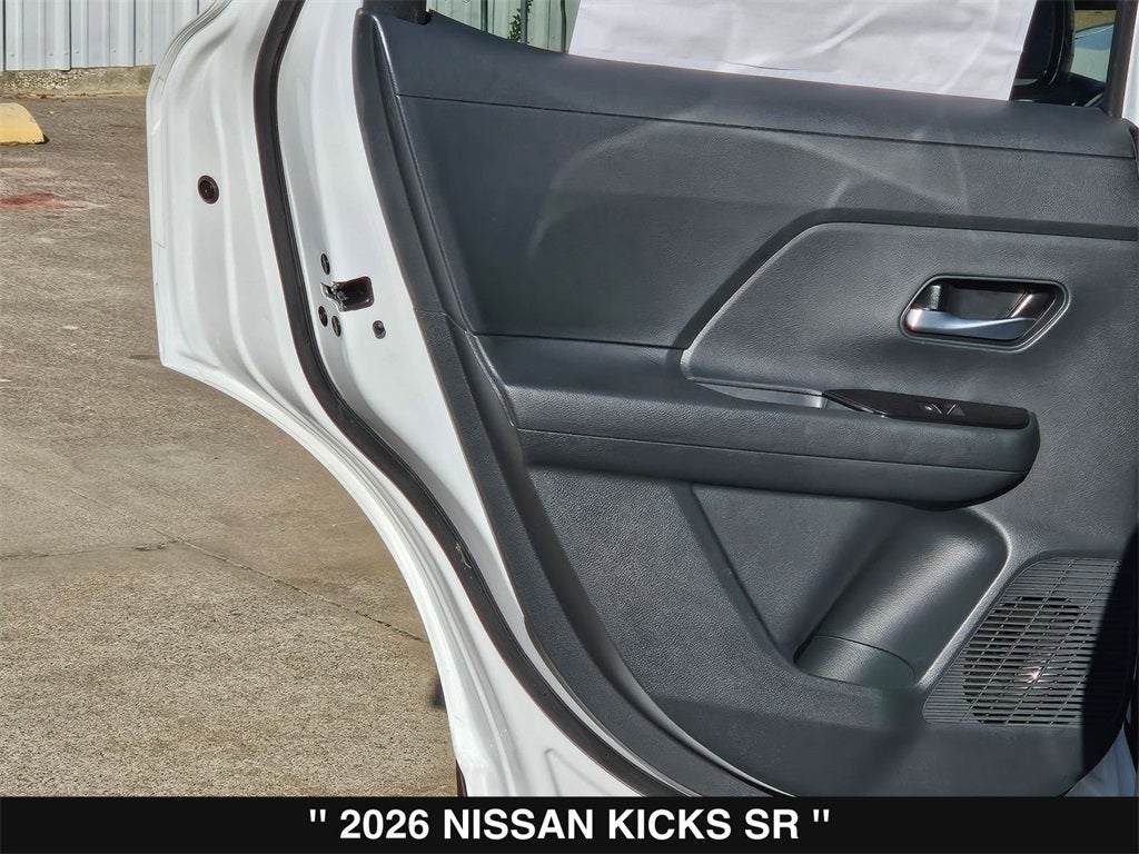 2026 Nissan Kicks SR