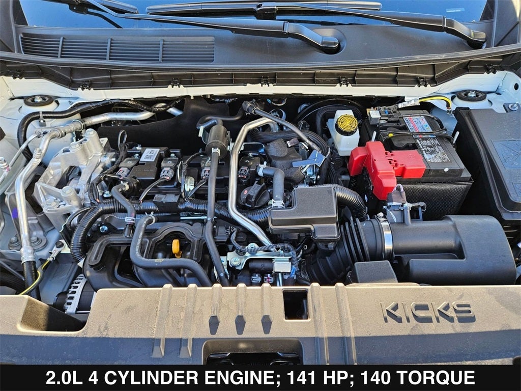 2026 Nissan Kicks SR